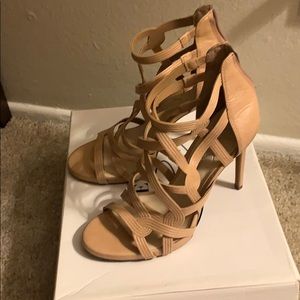 Jessica Simpson Nude Heels